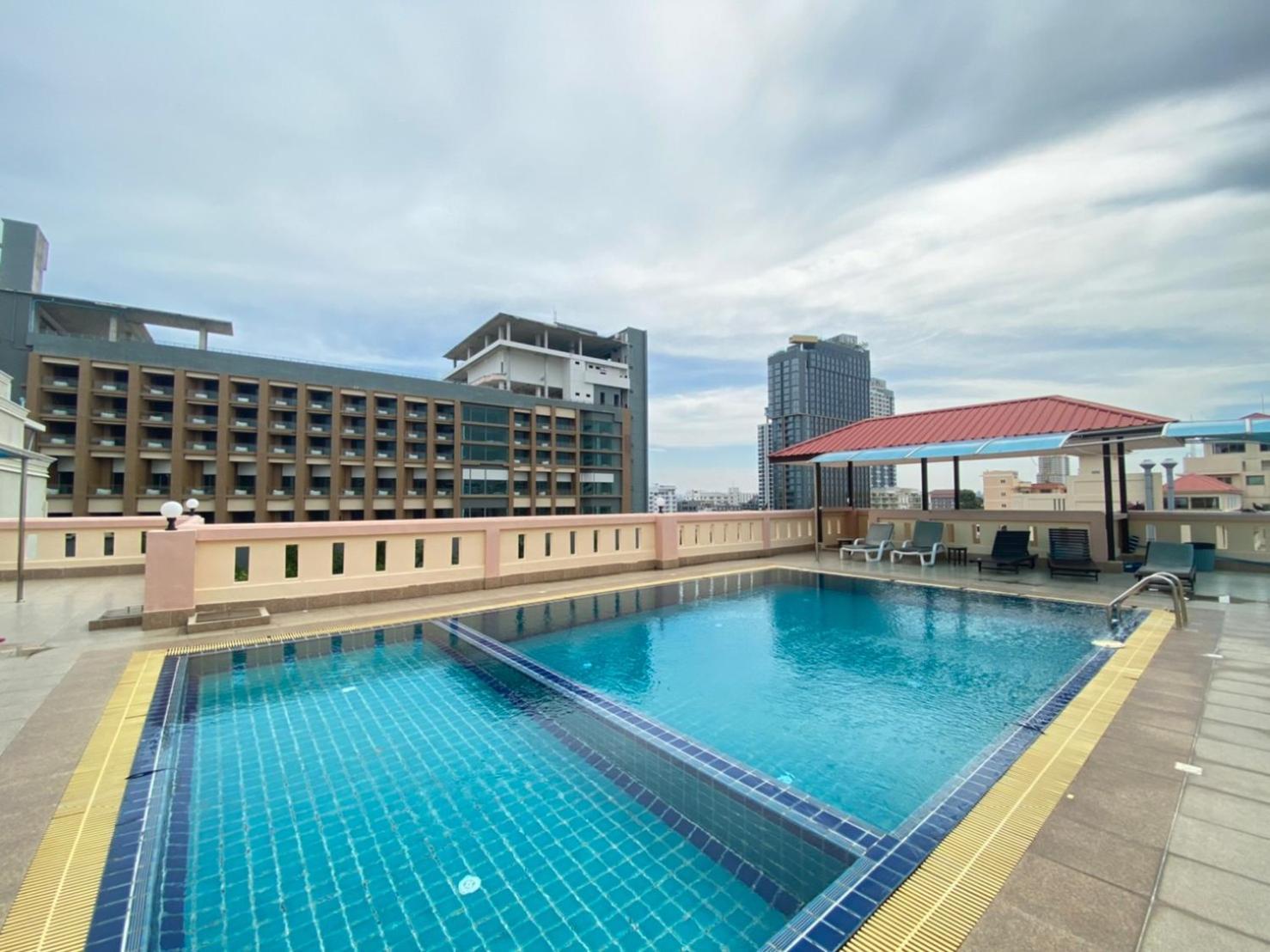 A.A. Pattaya Golden Beach Hotel Екстериор снимка