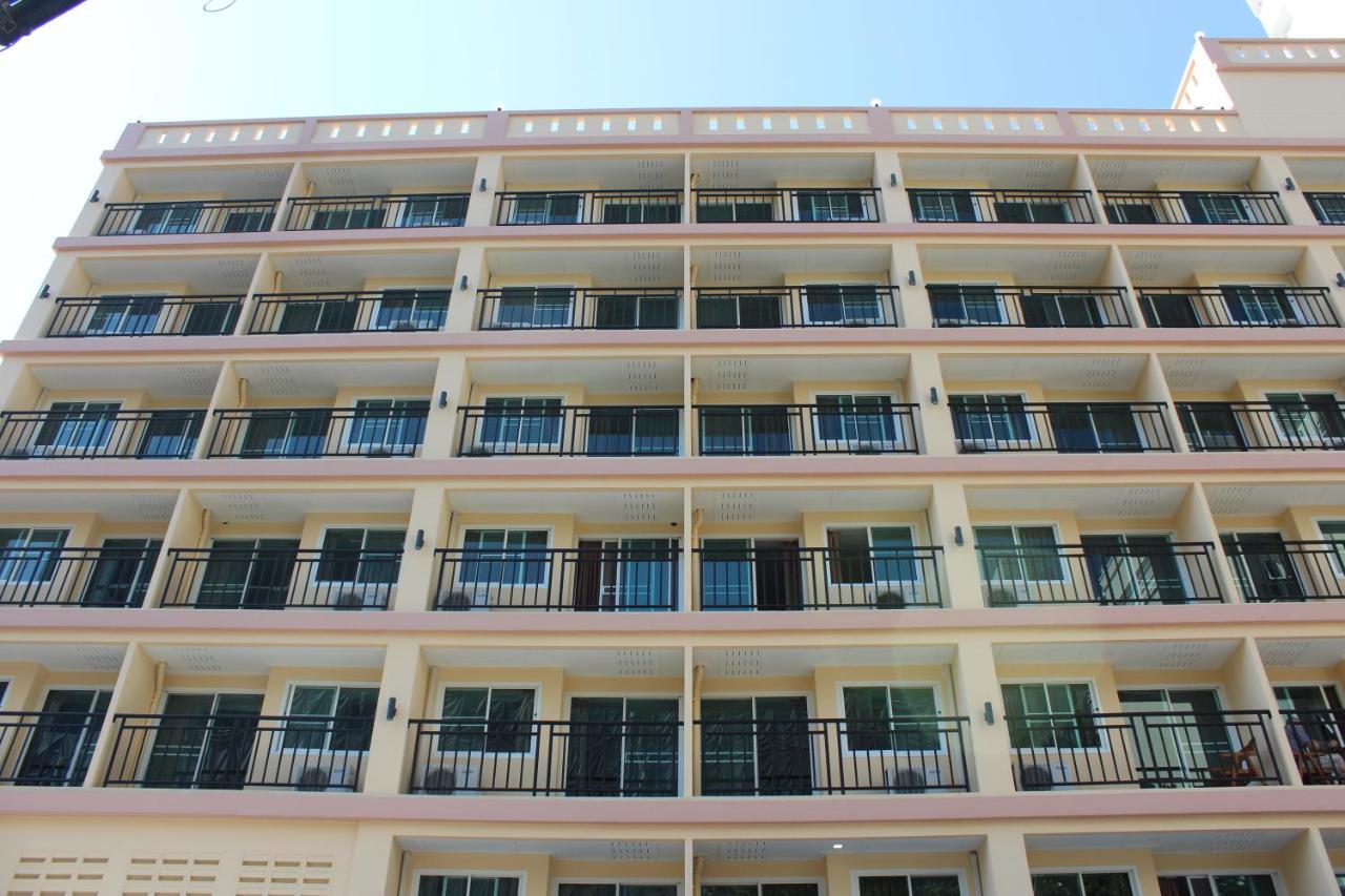A.A. Pattaya Golden Beach Hotel Екстериор снимка